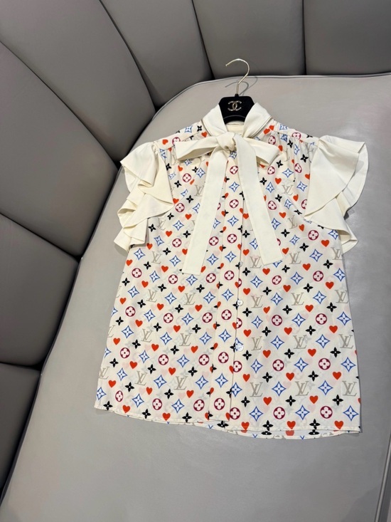 Louis Vuitton Tops - Louis Vuitton Ivory Bow-Neck Short Sleeve Top with Multicolor Monogram